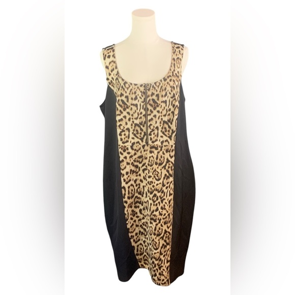 Torrid Black & Animal Print Mini Dress‎ with Zipper Accent (Size 2X) - Picture 1 of 3